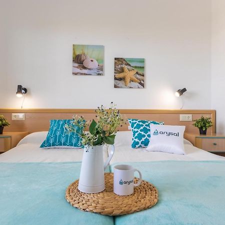 סאלו Apartamentos Riviera Arysal מראה חיצוני תמונה