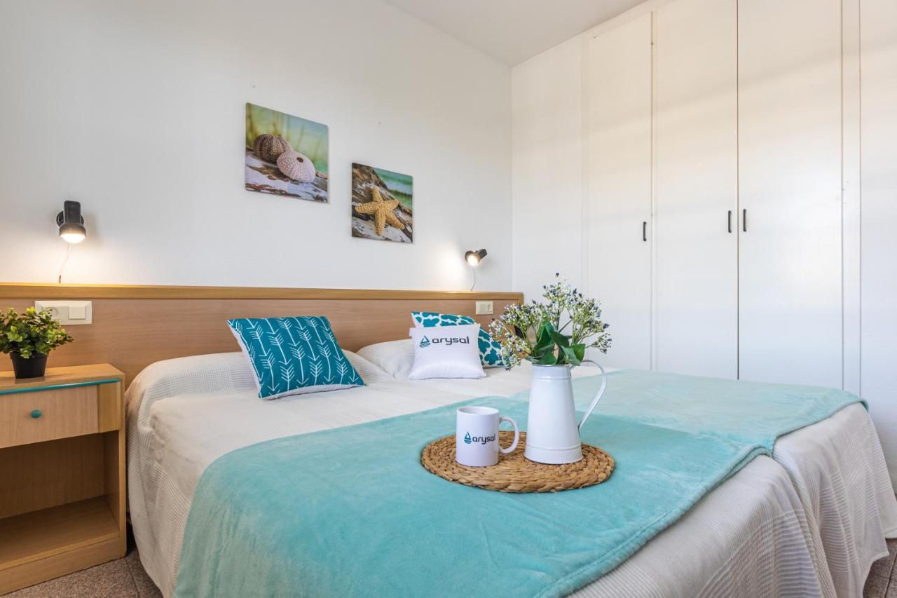 סאלו Apartamentos Riviera Arysal מראה חיצוני תמונה