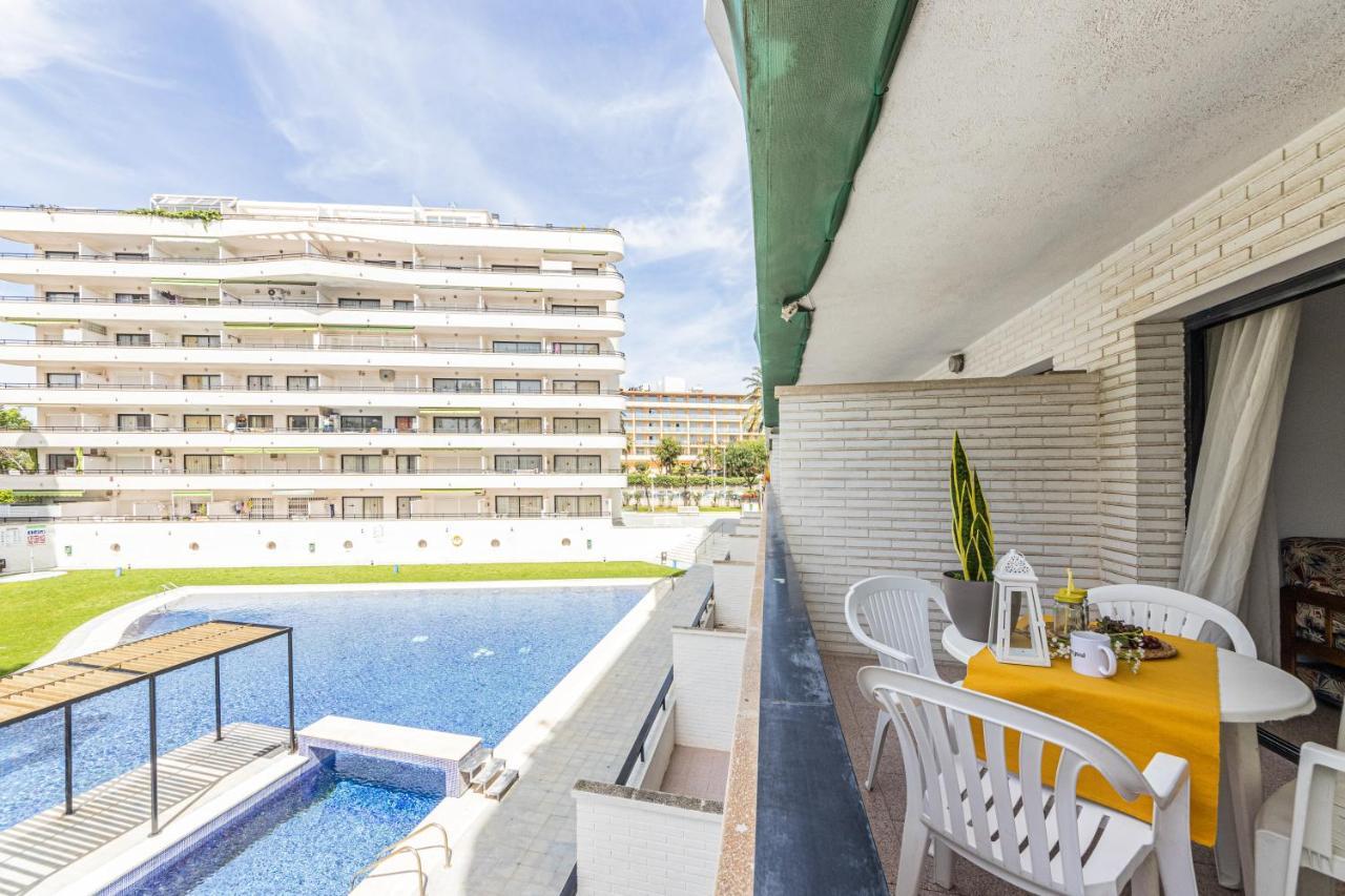 סאלו Apartamentos Riviera Arysal מראה חיצוני תמונה