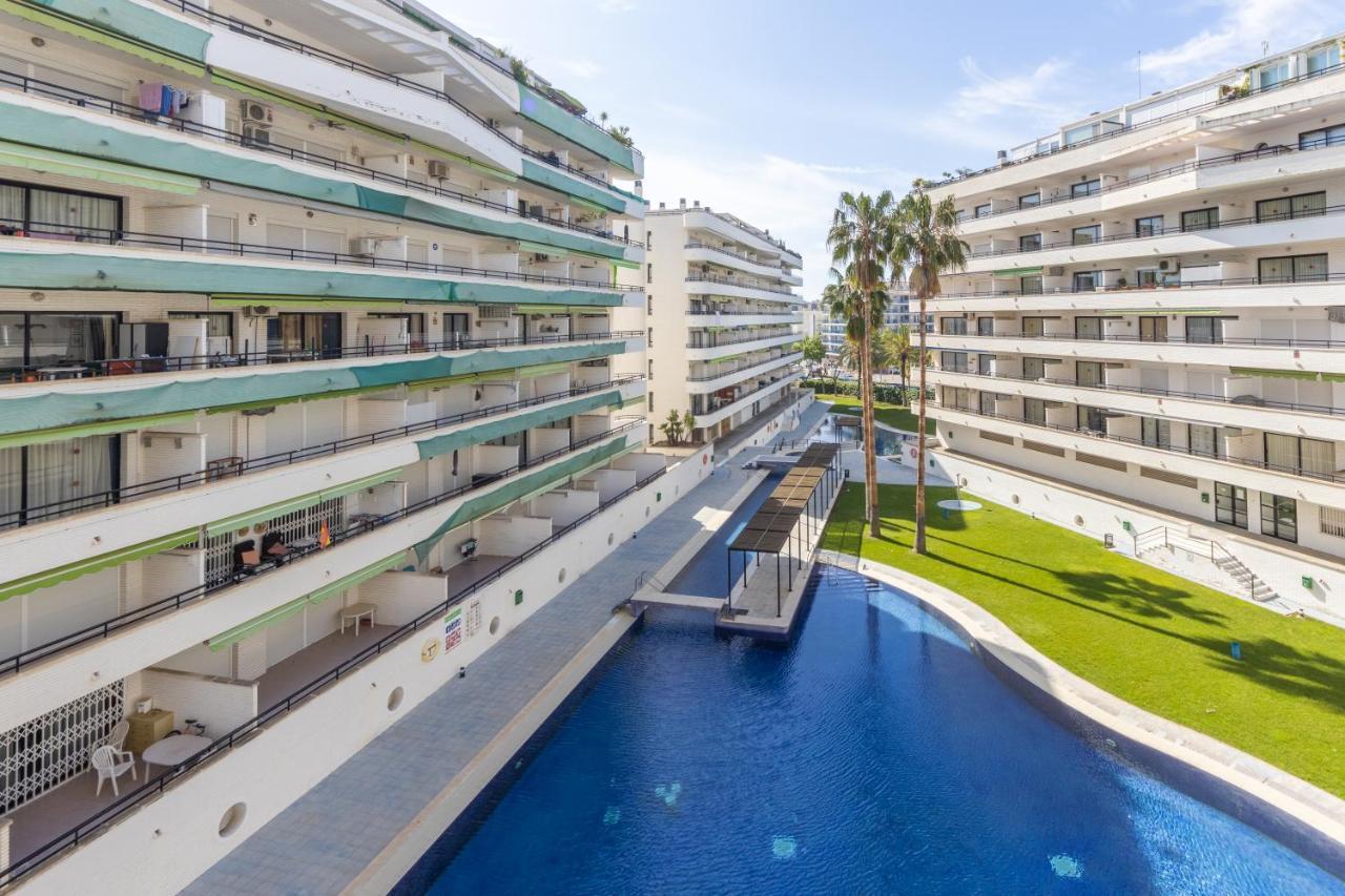 סאלו Apartamentos Riviera Arysal מראה חיצוני תמונה