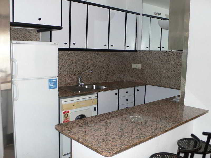 סאלו Apartamentos Riviera Arysal מראה חיצוני תמונה