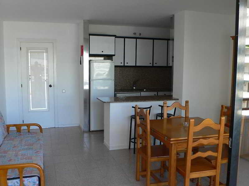 סאלו Apartamentos Riviera Arysal מראה חיצוני תמונה